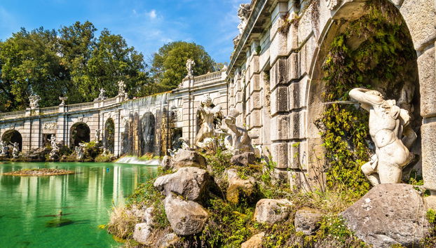 Train and Ticket to the Royal Palace of Caserta - Foto 3