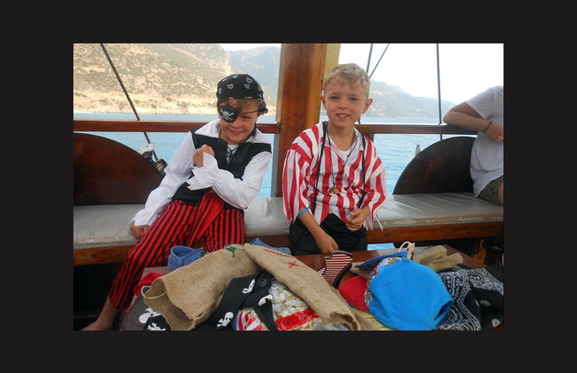 Crucero en barco pirata por Ölüdeniz - Foto 2