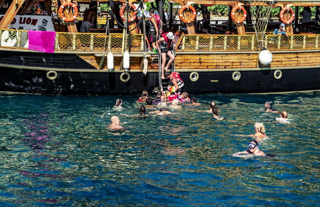 Crucero en barco pirata por Ölüdeniz - Foto 4