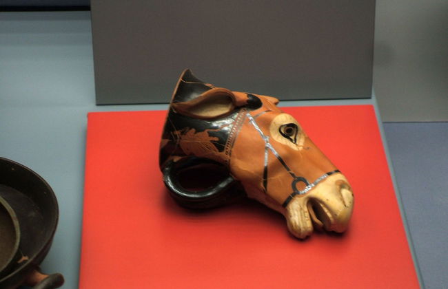 Melfi Private Tour - Photo 6