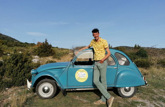 Visite guidée privée en Citroën 2CV aux villages des Aspres - Photo 2