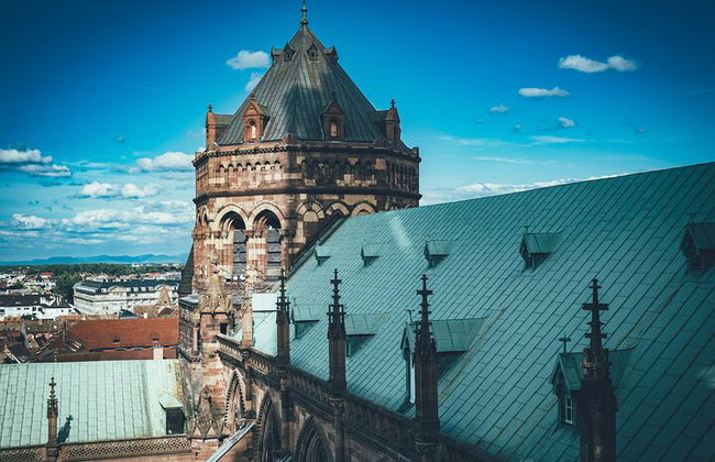 Aventure guidée privée à pied de 2 heures dans les secrets de Strasbourg - Photo 3
