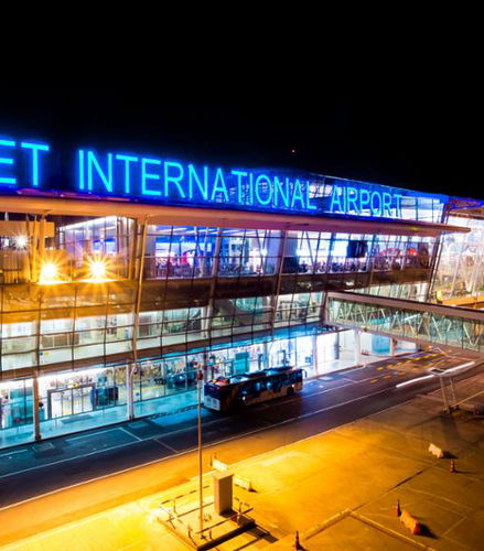Foto de Servicio vip - Carril rápido salidas aeropuerto internacional de Phuket + Acceso a la sala vip