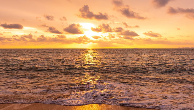 Coucher de soleil sur la plage de Boca da Barra - Photo 5