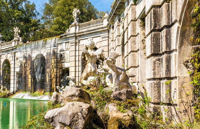Ingresso do Palácio Real de Caserta - Foto 2