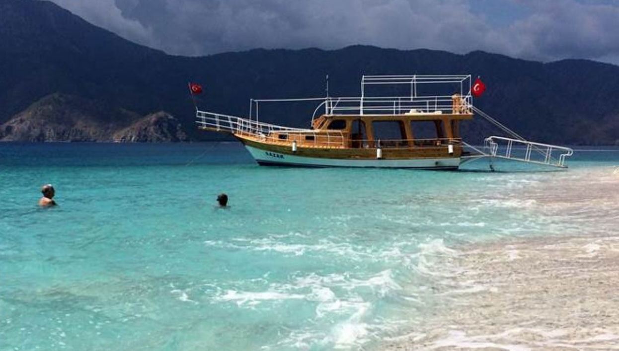 Suluada Island Boat Tour - Foto 1