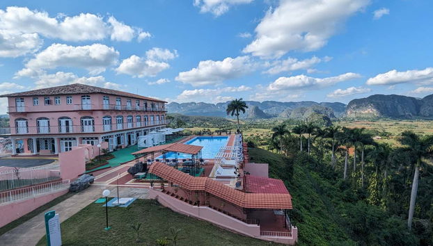 Day Trip to Viñales Valley & Las Terrazas - Photo 2