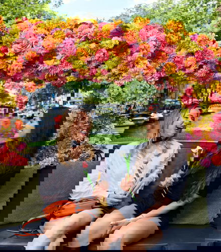 Foto - Giro in barca di fiori sui canali