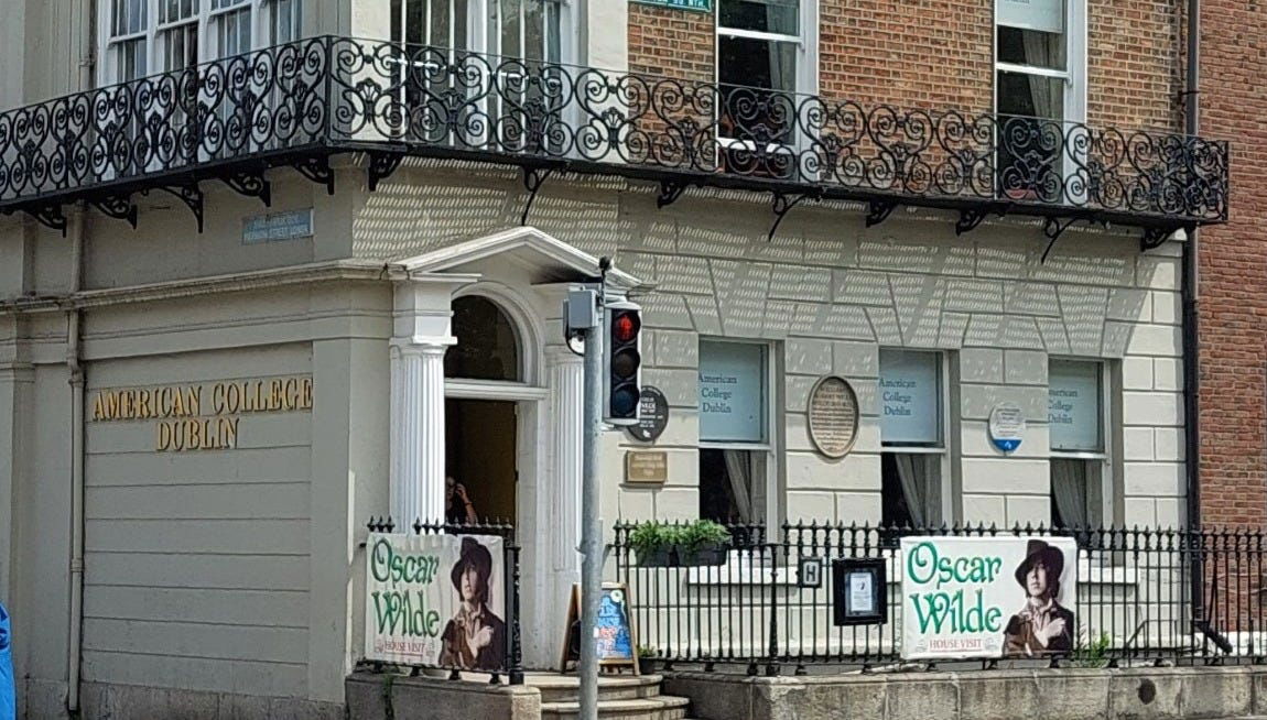 Entrada a la Casa de Oscar Wilde