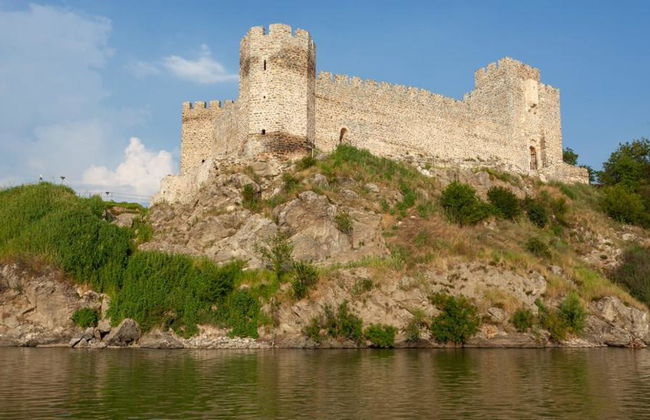 Viagem pelo Danúbio e visita a três fortalezas medievais - Tour privado de um dia inteiro - Foto 3