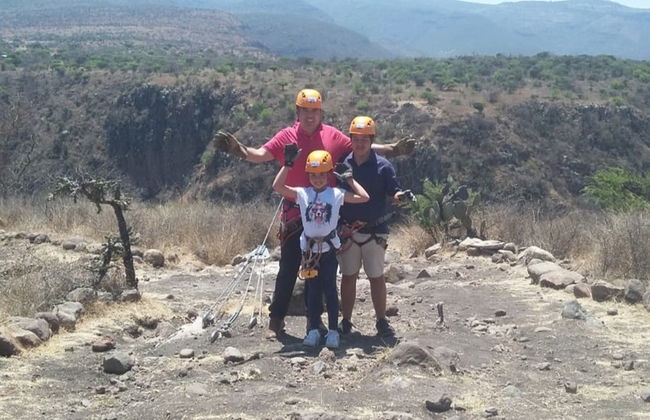 Tirolina en el Parque de Aventura San Miguel - Foto 3