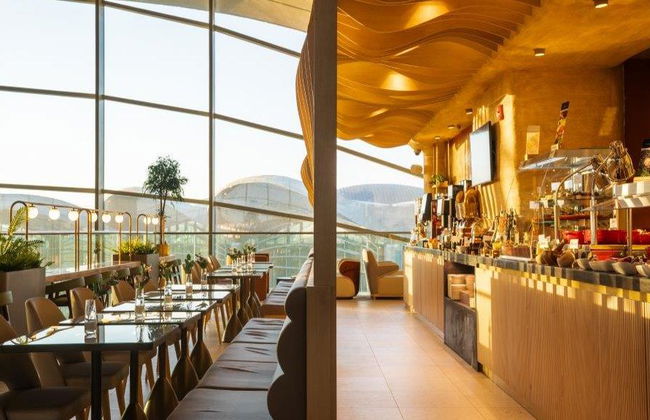 Plaza Premium Lounge: Aeropuerto Internacional Queen Alia, Salidas Internacionales - Entrada - Foto 15