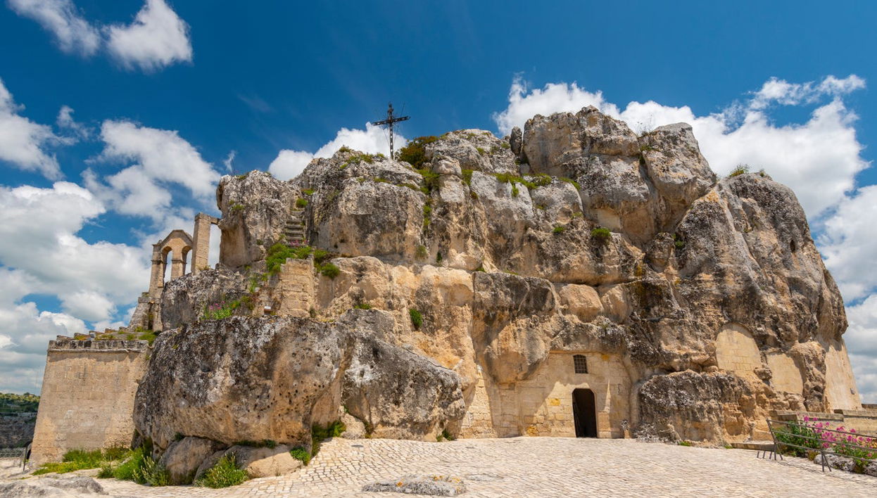 Matera: Lombard Cemetery & Cave Dwellings Tour - Foto 1