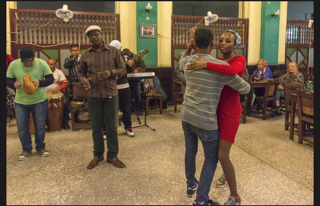 Havana Free Night Tour - Photo 1