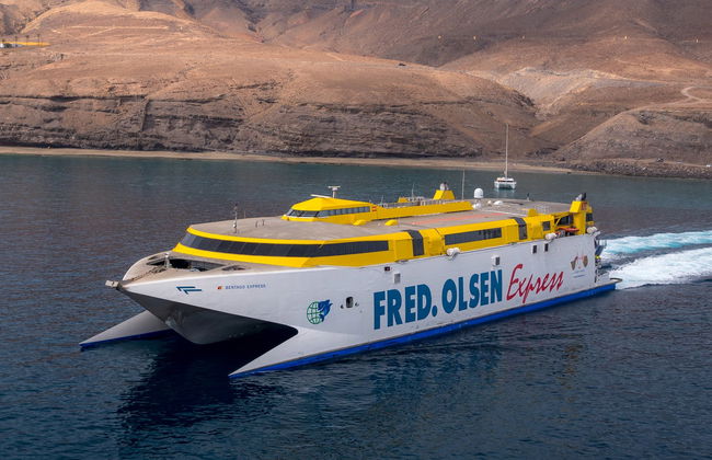 Ferry to Fuerteventura - Photo 1