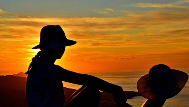 Tour di Cefalù al tramonto