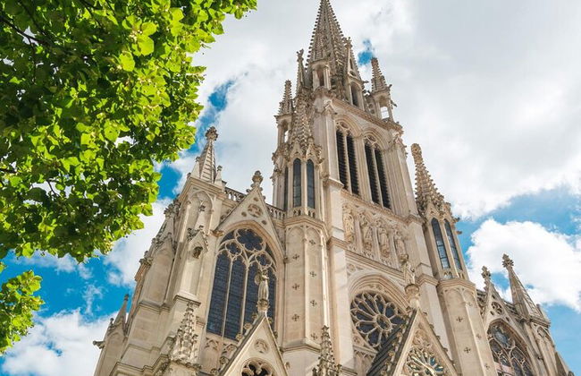 Beste Einführung in Lourdes in 2 Stunden mit einem Einheimischen - Foto 1