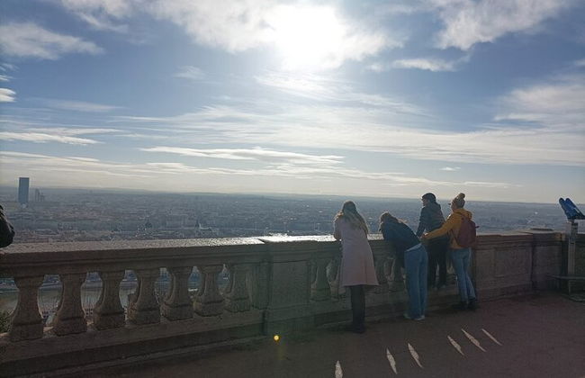 Private tour of Lyon on Fourvière hill - 2 hours - Foto 3