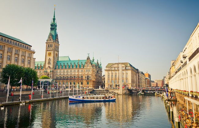 Traditionelle deutsche Küche und private Tour durch die Hamburger Altstadt - Foto 2