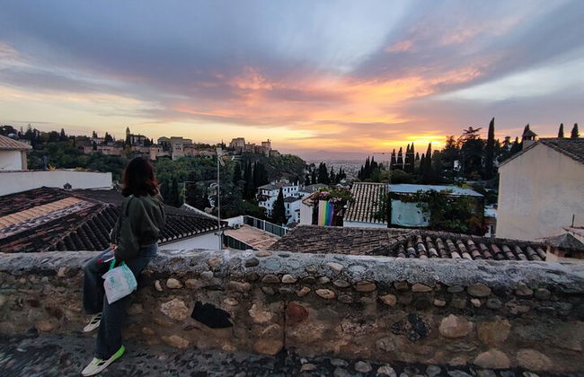Visite au coucher du soleil de l'Albaicín et du Sacromonte + spectacle de flamenco - Photo 1