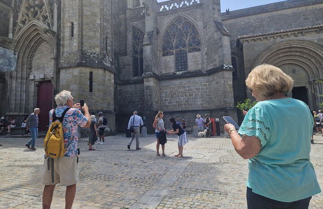 Carcassonne Wonders and Highlights Guided Private Tour - Photo 3