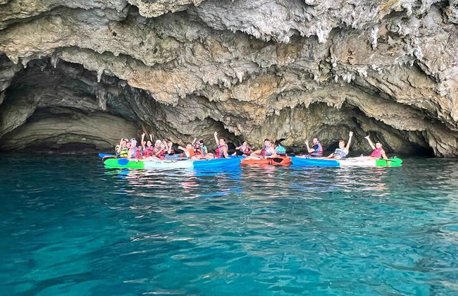 Kayak Granadella Excursión Guiada en sus cuevas y Cala en Caló - Foto 5