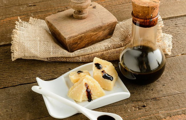 Balsamic Vinegar Experience with Private Transfer - Foto 3