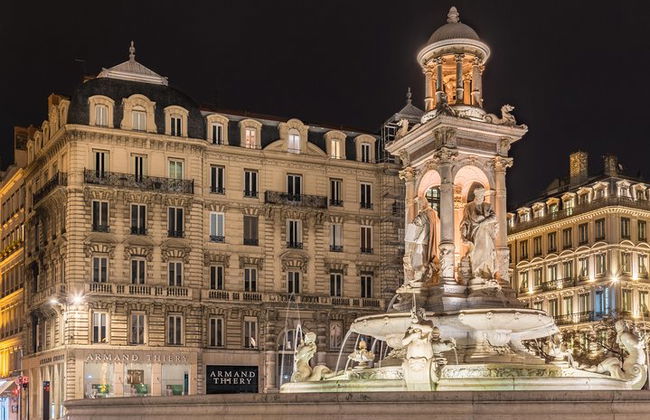 Explore Lyon’s Art and Culture with a Local - Photo 3
