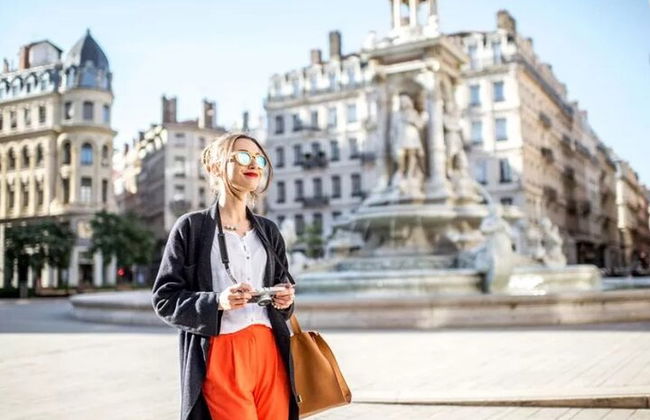 Tour privado a pie de 6 horas por Lyon con guía certificado - Foto 10