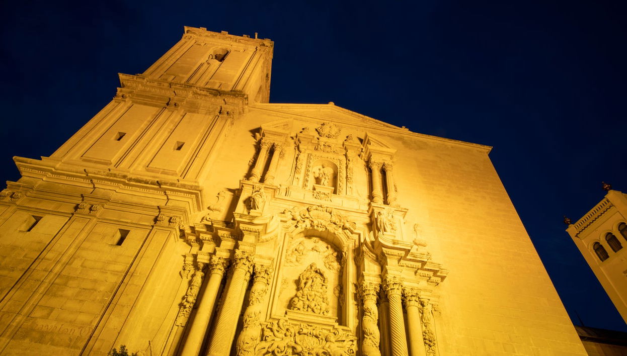Visite à la découverte des mystères et légendes d'Elche - Photo 1
