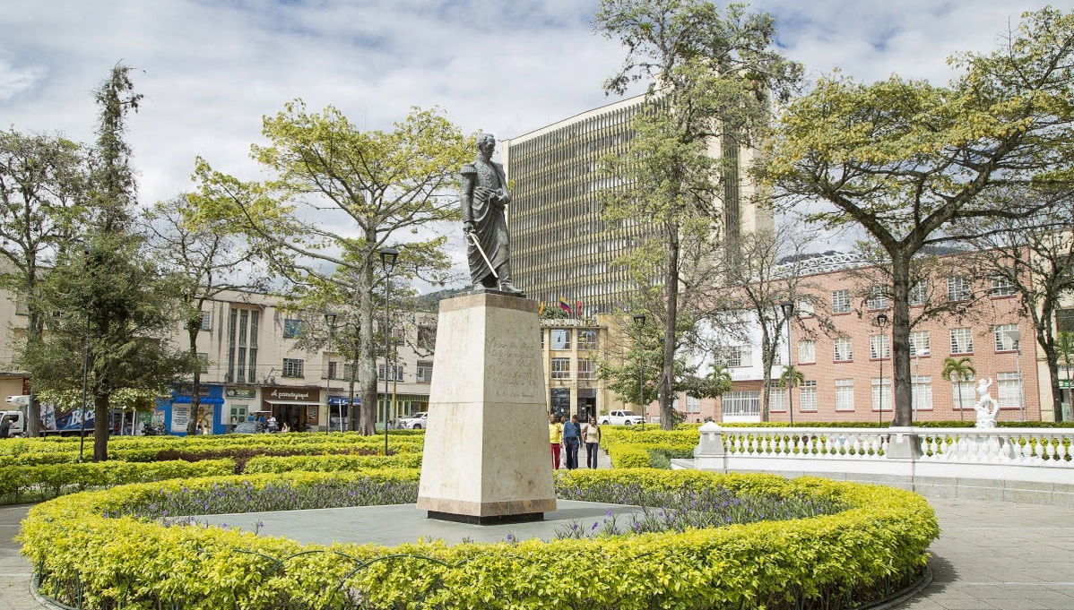 Tour por Ibagué con entradas - Foto 1
