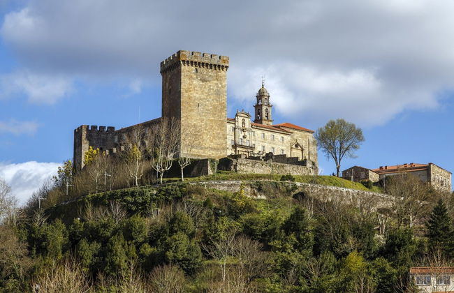 Monforte de Lemos Guided Tour - Photo 2