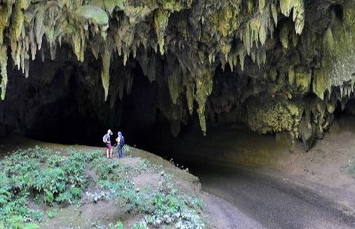 Excursión a la caverna Vulcano - Foto 8
