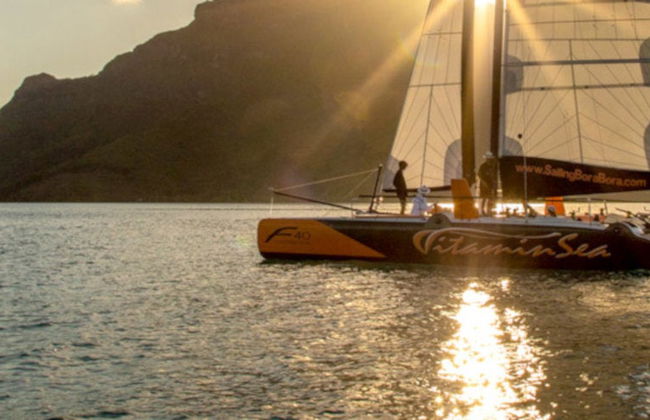 Passeio de catamarã ao entardecer - Foto 8