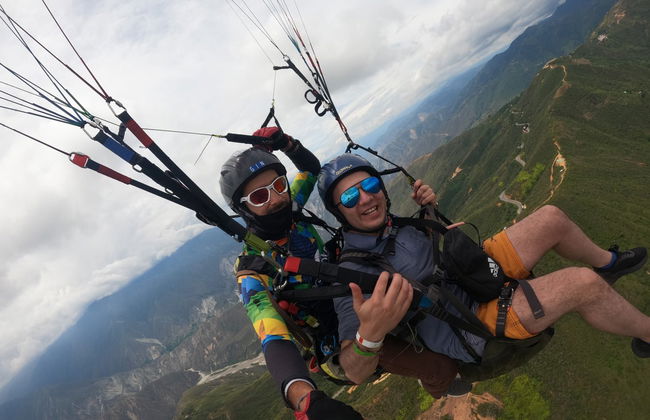 Vuelo en parapente por el Cañón del Chicamocha - Foto 6