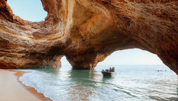 Paseo en barco privado por el Algarve - Foto 3