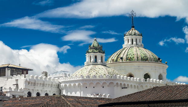 Quito Trolley Bus Tour - Photo 4