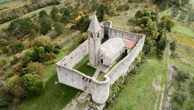 Socerb, Hrastovlje & Marezige Tour - Photo 4