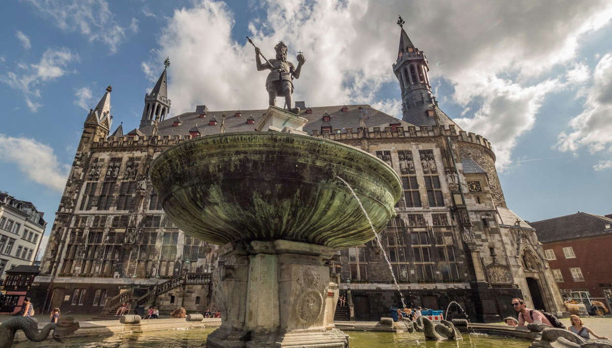 Free tour por Aquisgrán - Foto 1