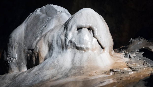 Excursión a la Cueva de Valporquero - Photo 4