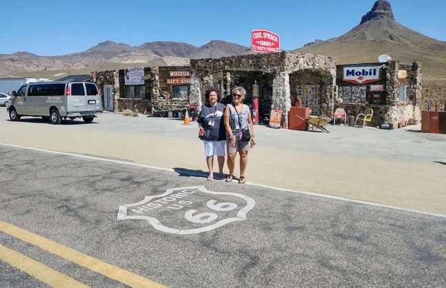 Excursión a Oatman + Museo de la Ruta 66 - Foto 3