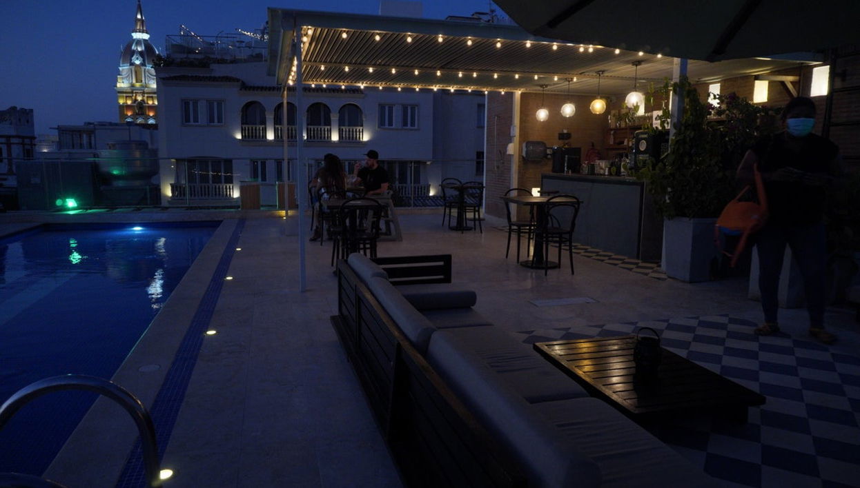 Rooftop Bar Tour of Cartagena - Foto 1