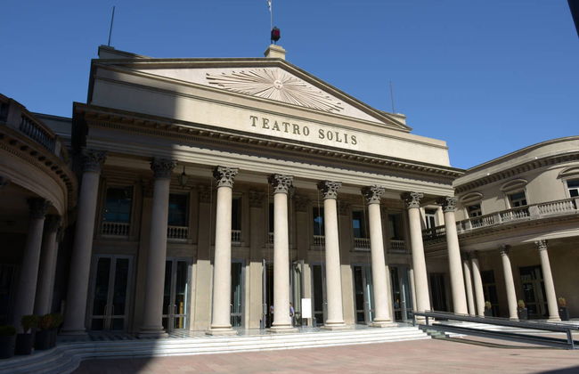 Transporte a Montevidéu: ferry + ônibus - Foto 3