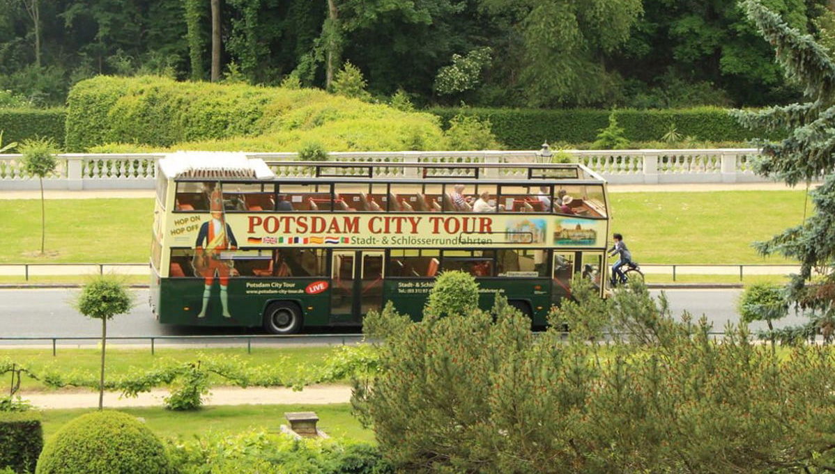 Bus touristique de Potsdam - Photo 1