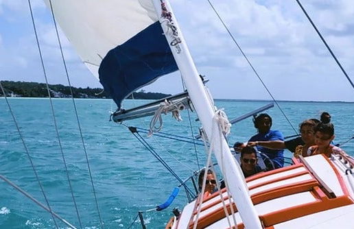 Paseo en velero por la laguna Bacalar - Foto 9