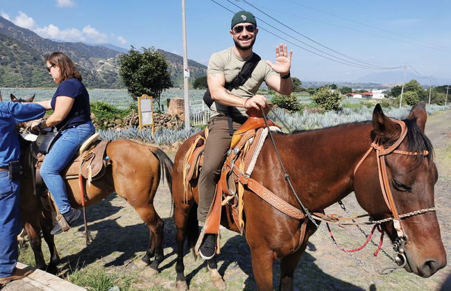 Paseo a caballo por Tequila + Visita a una destilería con cata - Foto 5