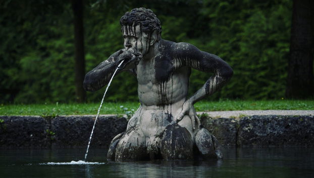 Hellbrunn Palace Boat Trip + Trick Fountains - Photo 5