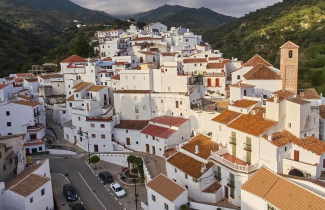 Tour of the White Towns - Photo 3