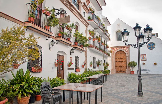 Tour of the White Towns - Photo 2