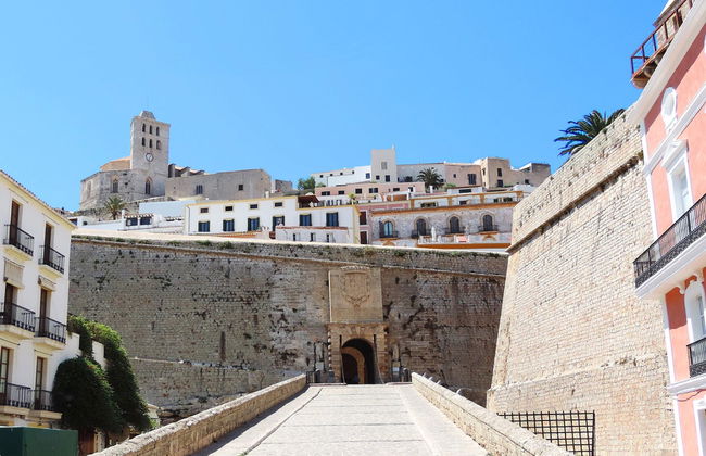 Visite privée d'Ibiza ville - Photo 2